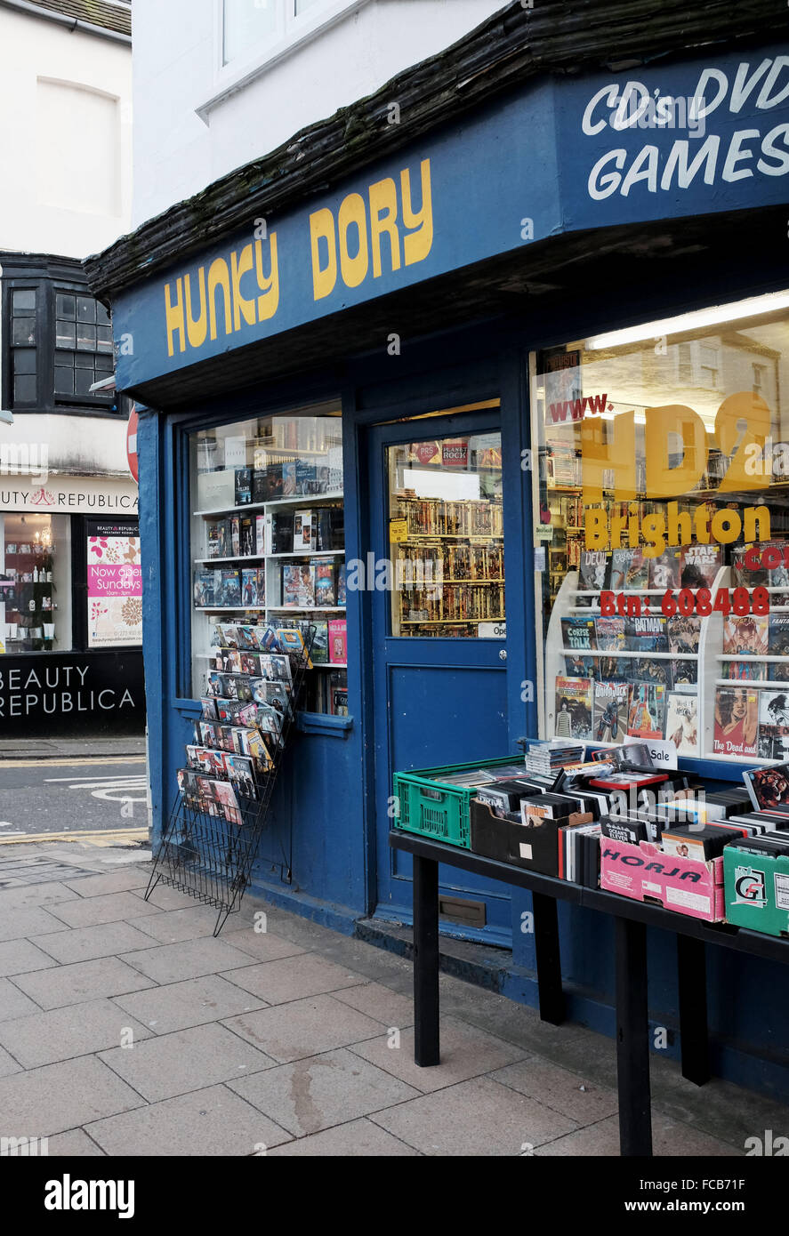 Brighton 21st January 2016 - The Hunky Dory second hand DVD CD and Games shop in St James's Street  Kemp Town Brighton Stock Photo