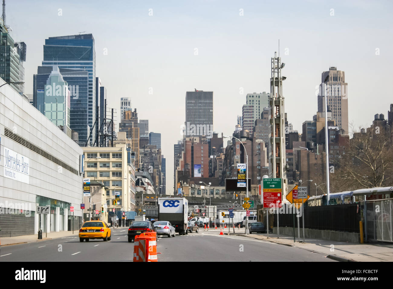 A view of the traffic line to Lincoln tunnel in west 40 street and