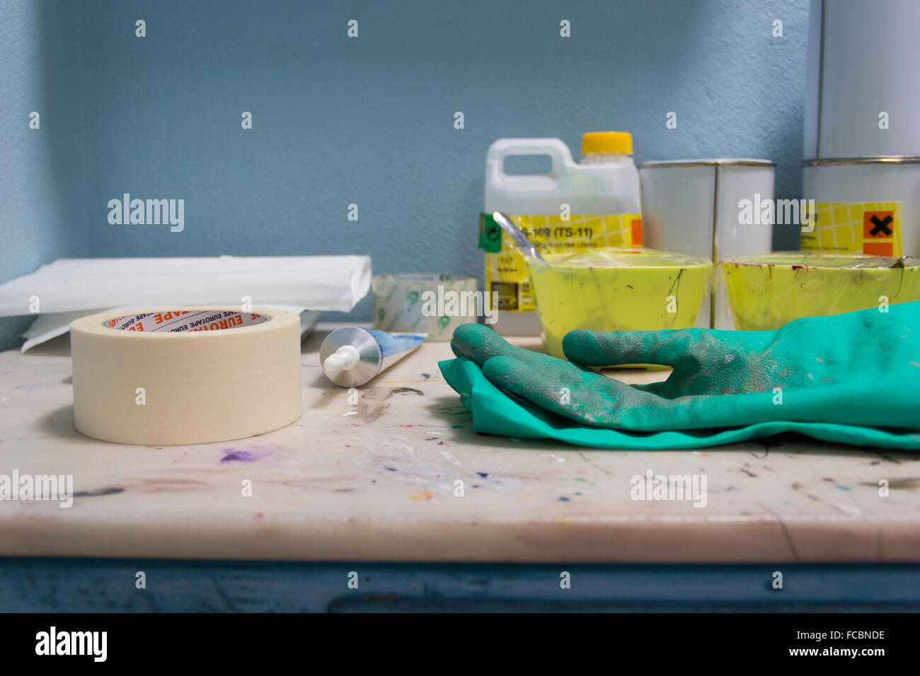 workplace, workstation, paint, dye, tint, painting, paint, glove, sleeve, gauntlet, desk job, handwork Stock Photo