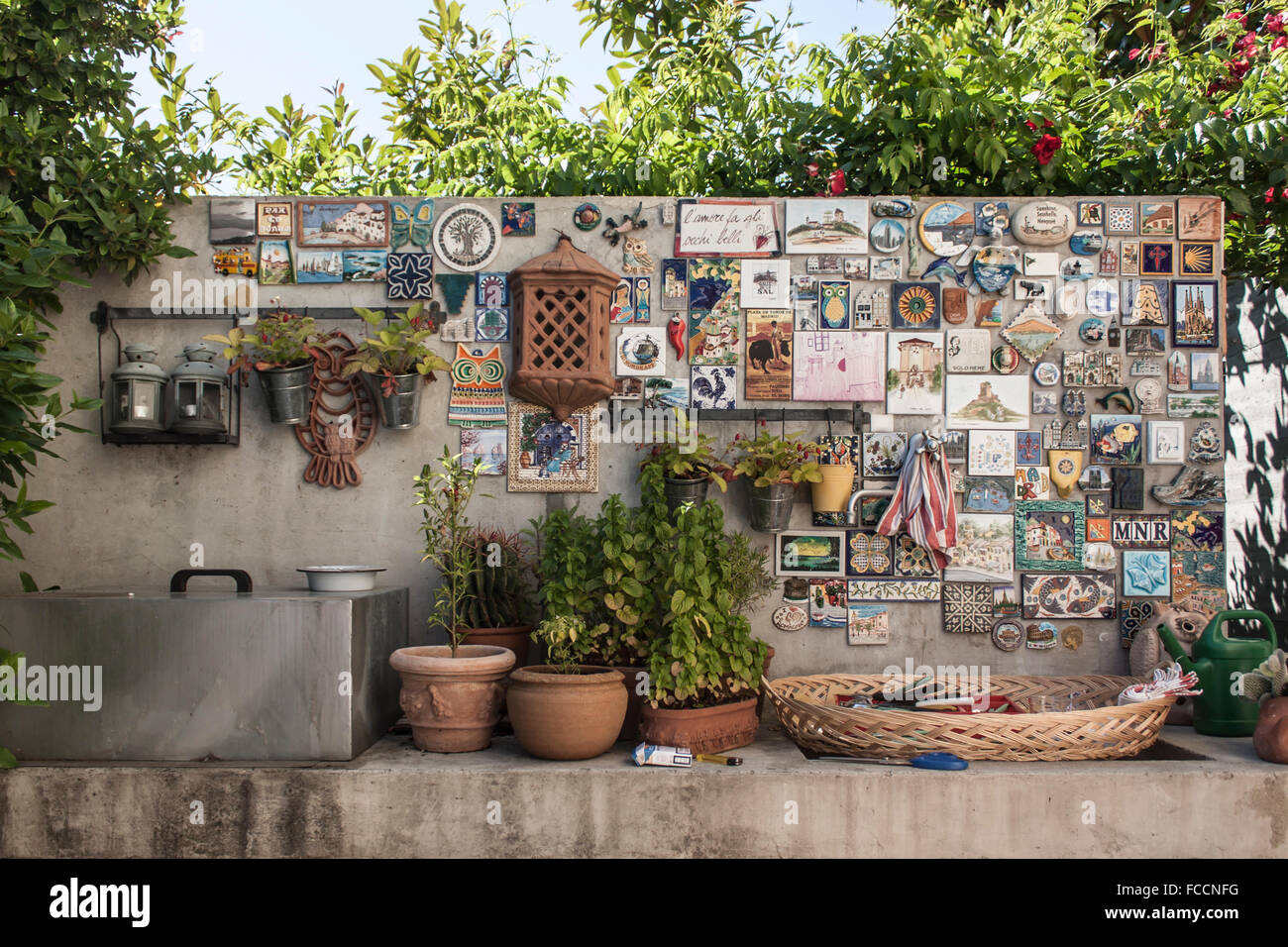 Wall With Souvenirs Stock Photo Alamy