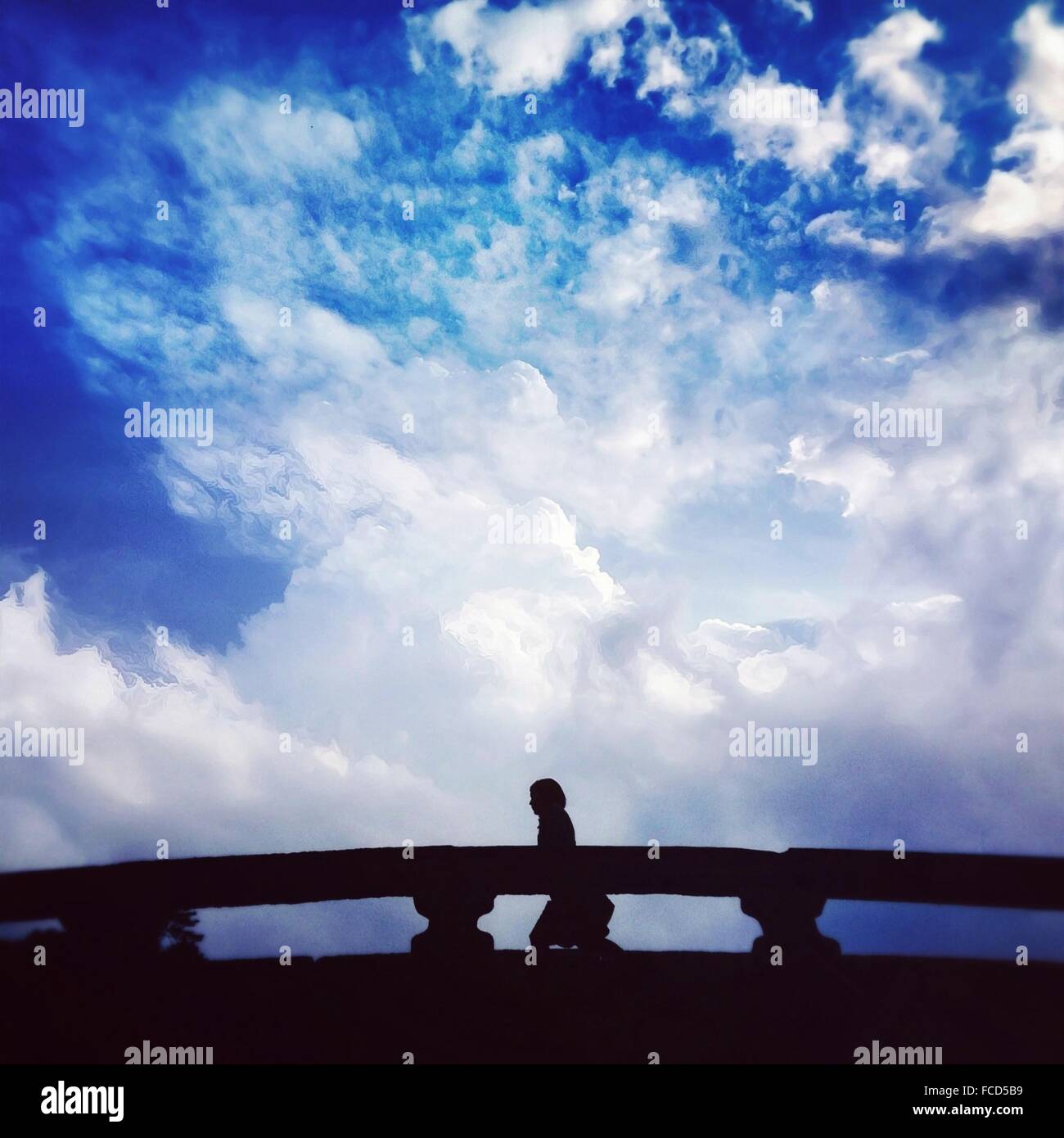 Side view silhouette walking on hi-res stock photography and images - Alamy