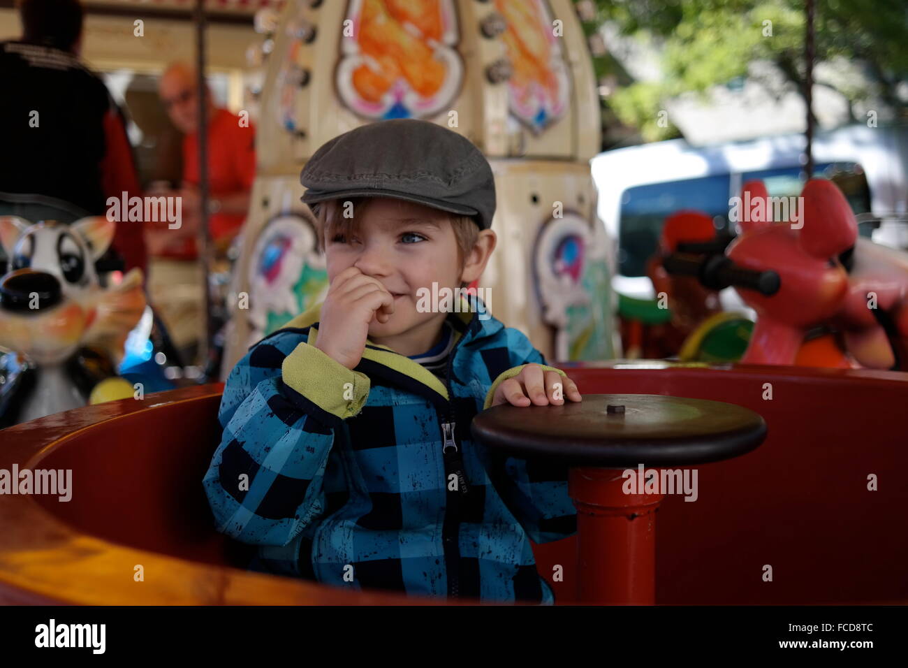 Flat ride hi-res stock photography and images - Alamy