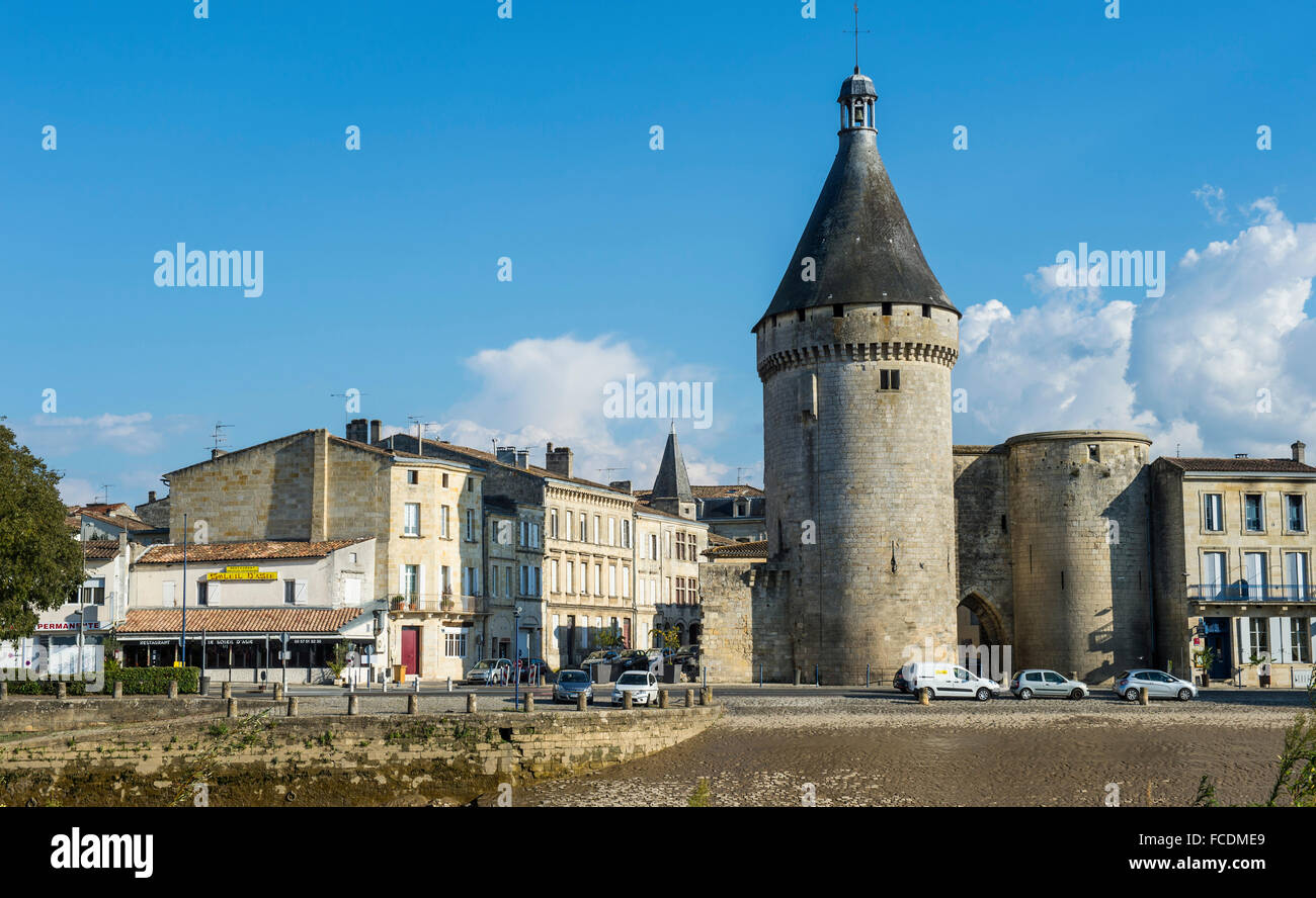 Machicolated clock-tower, Libourne, Département Gironde, France Stock Photo