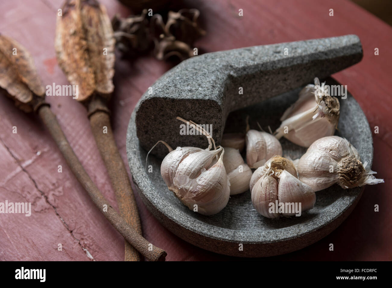 Molcajete Mexicano De Chile Asado Y Tomates Foto de stock - Getty Images