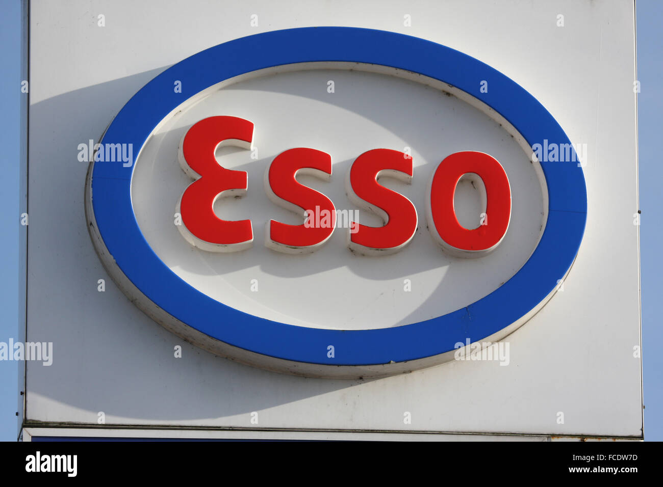 Esso hi-res stock photography and images - Alamy
