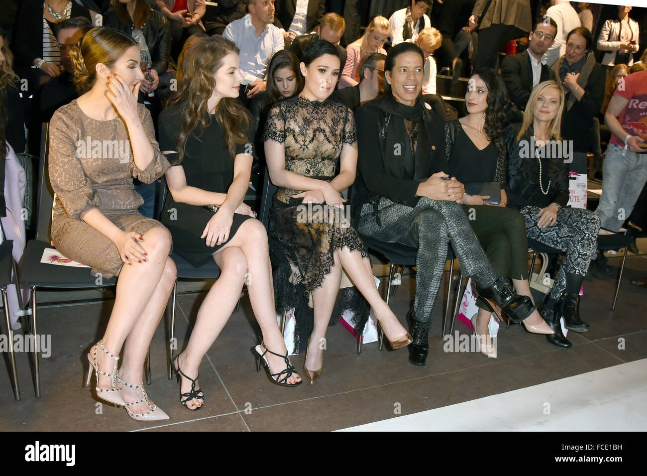 Sila Sahin, Yvonne Catterfeld, Rumer Willis, Jorge Gonzalez, Stephanie ...