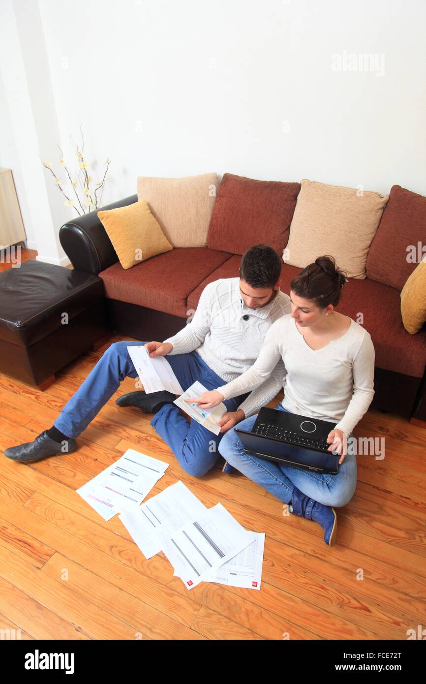 France, young couple at home Stock Photo - Alamy