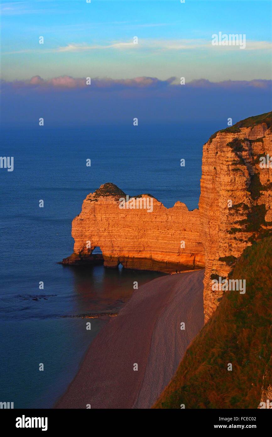 Arches at etretat in normandy hires stock photography and images Alamy