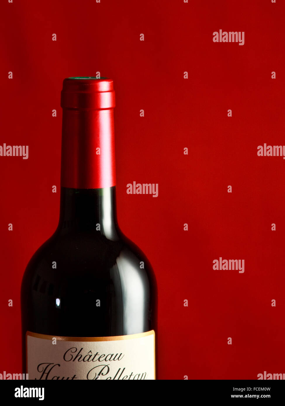 Bottle of French Bordeaux Wine Stock Photo Alamy