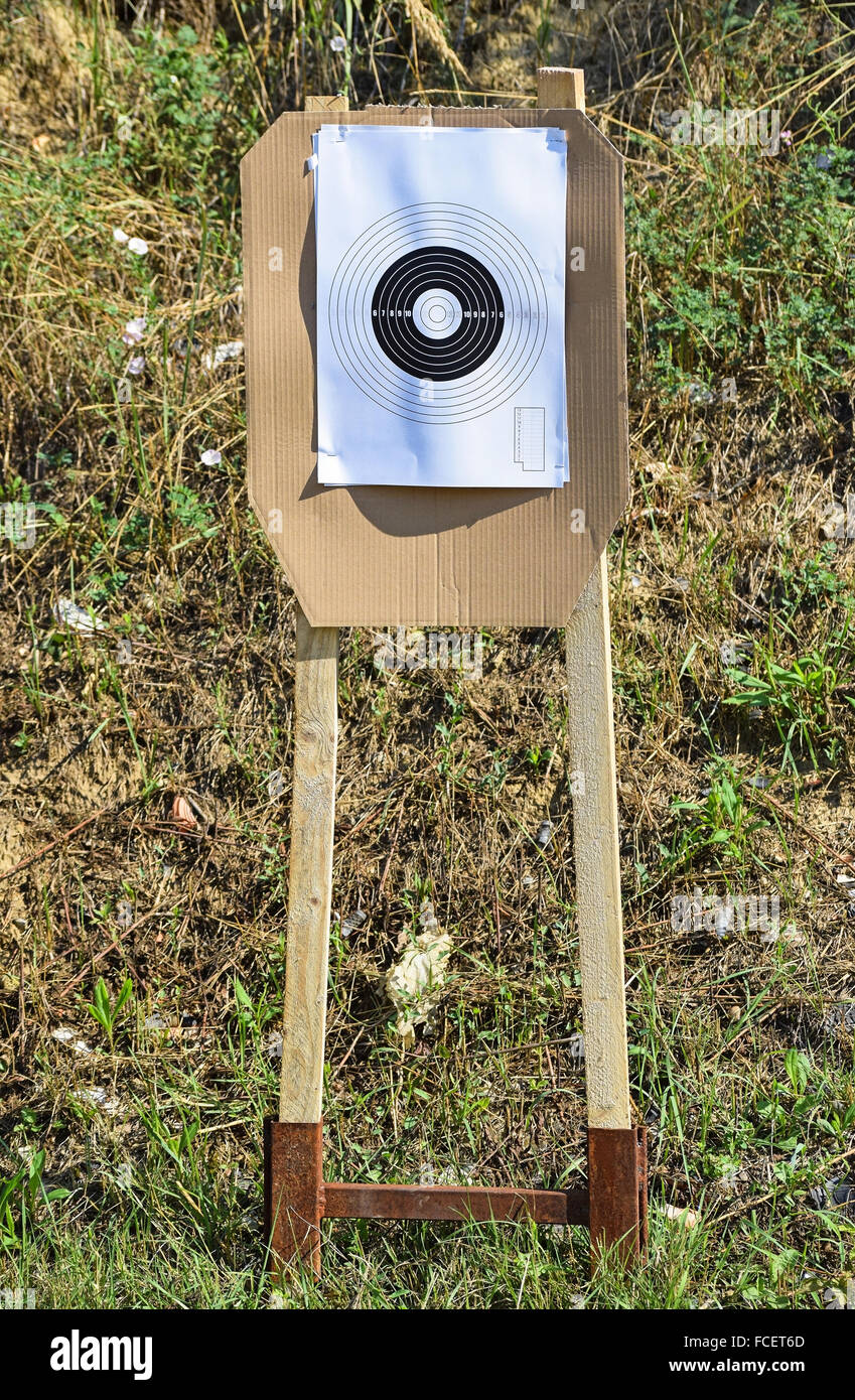 Sharp shooting hires stock photography and images Alamy