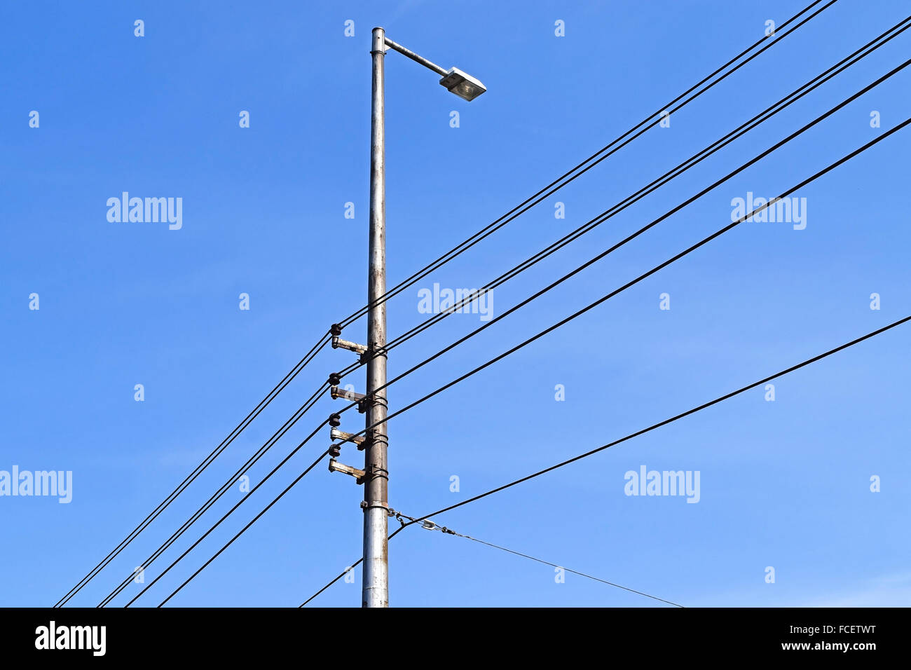 Street light and cables Stock Photo Alamy