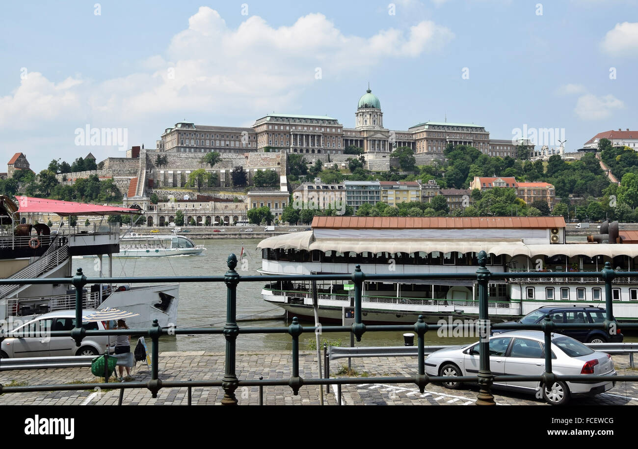Royal Palace of Buda, and tourist ships on the river Danube Stock Photo ...