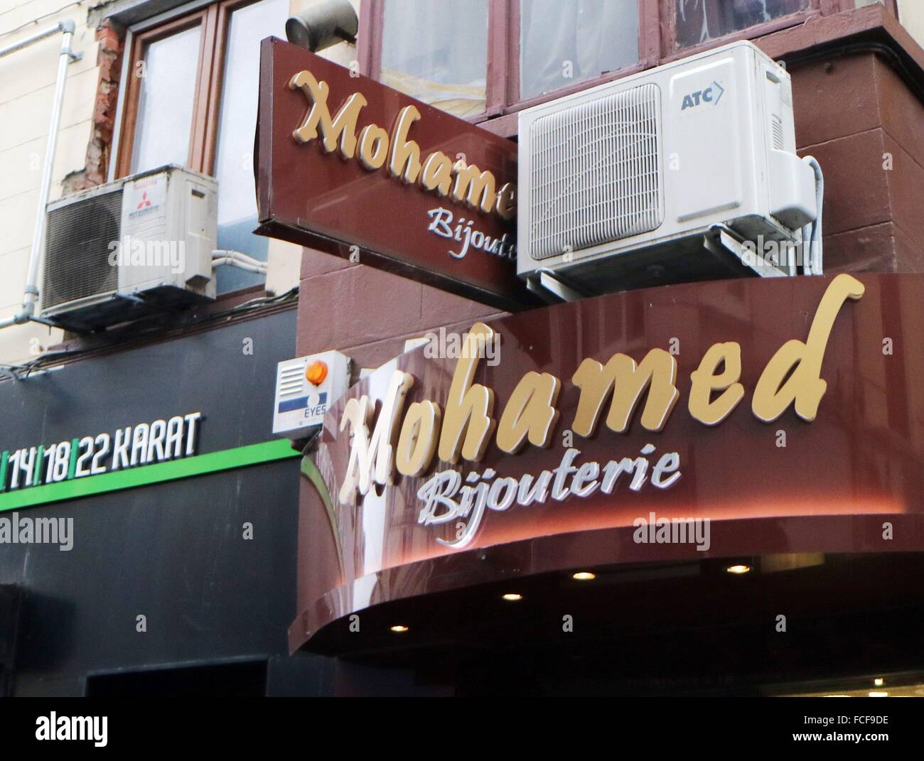 Muslim in belgien hi-res stock photography and images - Alamy
