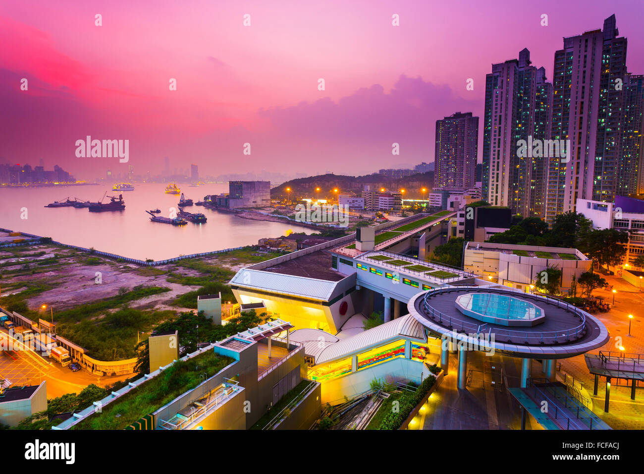 Hong Kong sunset at downtown Stock Photo - Alamy