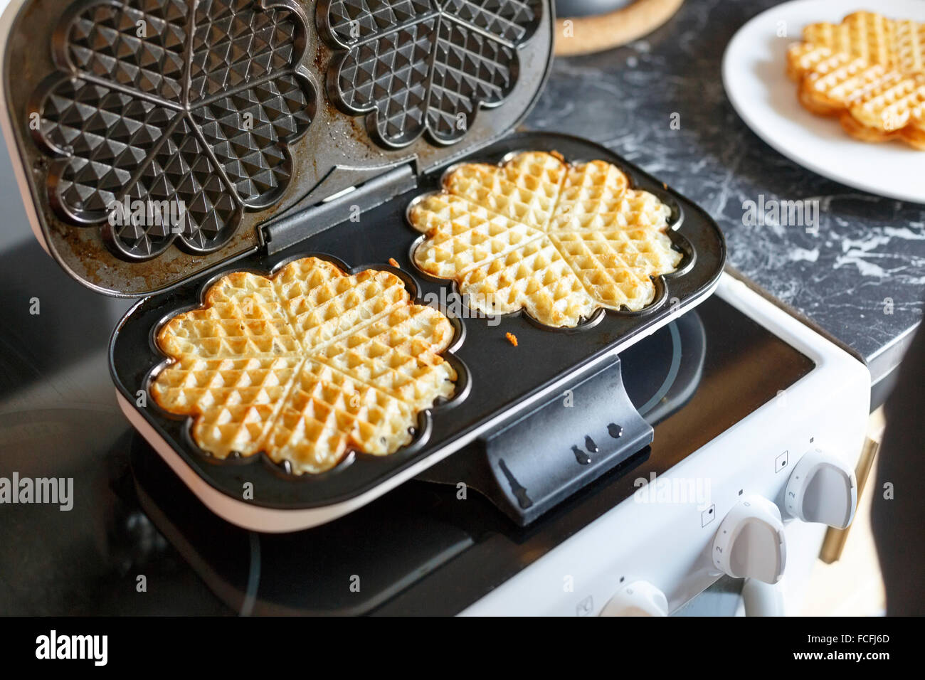 Crispy Thin Waffle Bowl Inside Iron Machine Stock Photo - Download Image  Now - Appliance, Baking, Batter - Food - iStock
