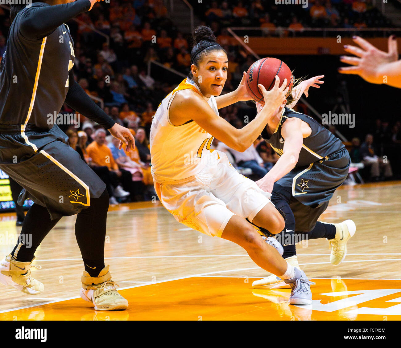 January 21, 2016: Andraya Carter #14 of the Tennessee Lady Volunteers