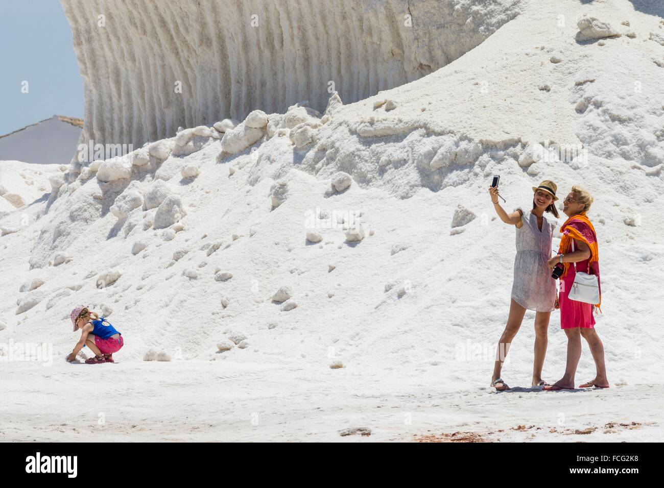 ´Fleur de sel´ harvest facilities, Salinas d´Es Trenc, Salobrar de