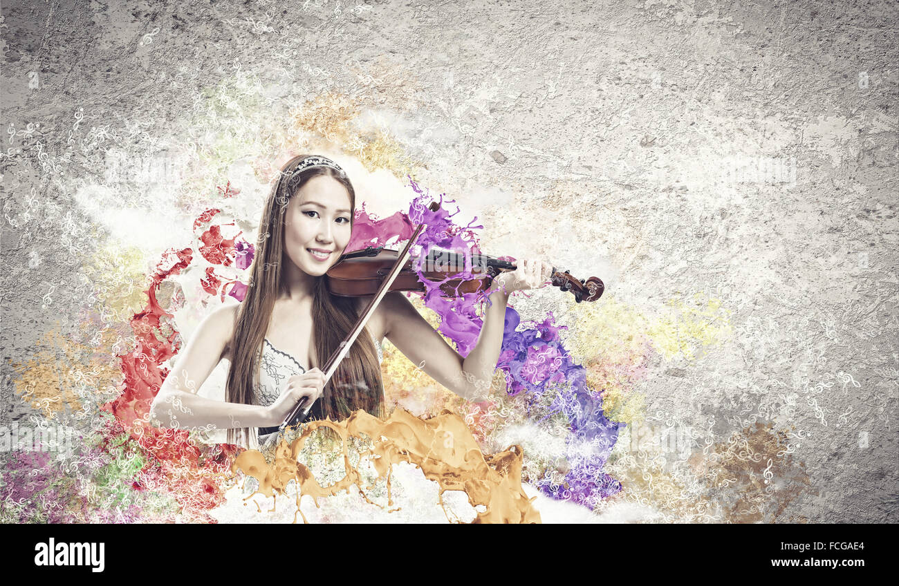 Female asian violinist playing violin hi-res stock photography and ...