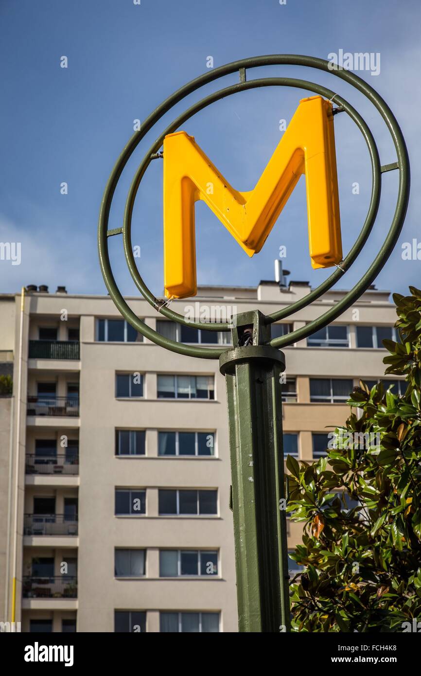 ILLUSTRATION OF CHARENTONLEPONT, (94) VALDEMARNE, ILEDEFRANCE