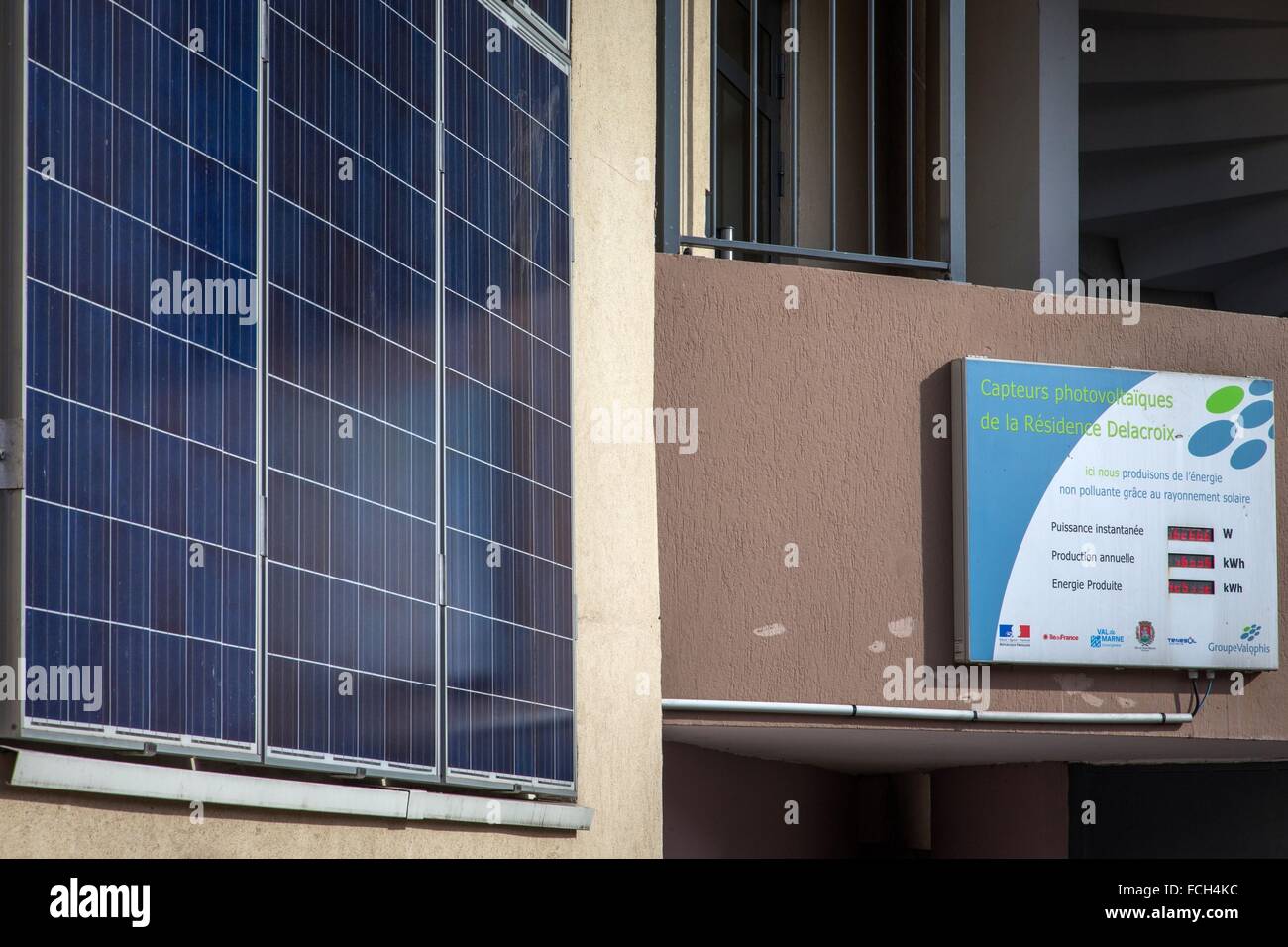 SOLAR ENERGY IN THE CITY, SAINT MAURICE, (94) VAL-DE-MARNE, ILE-DE-FRANCE, FRANCE Stock Photo