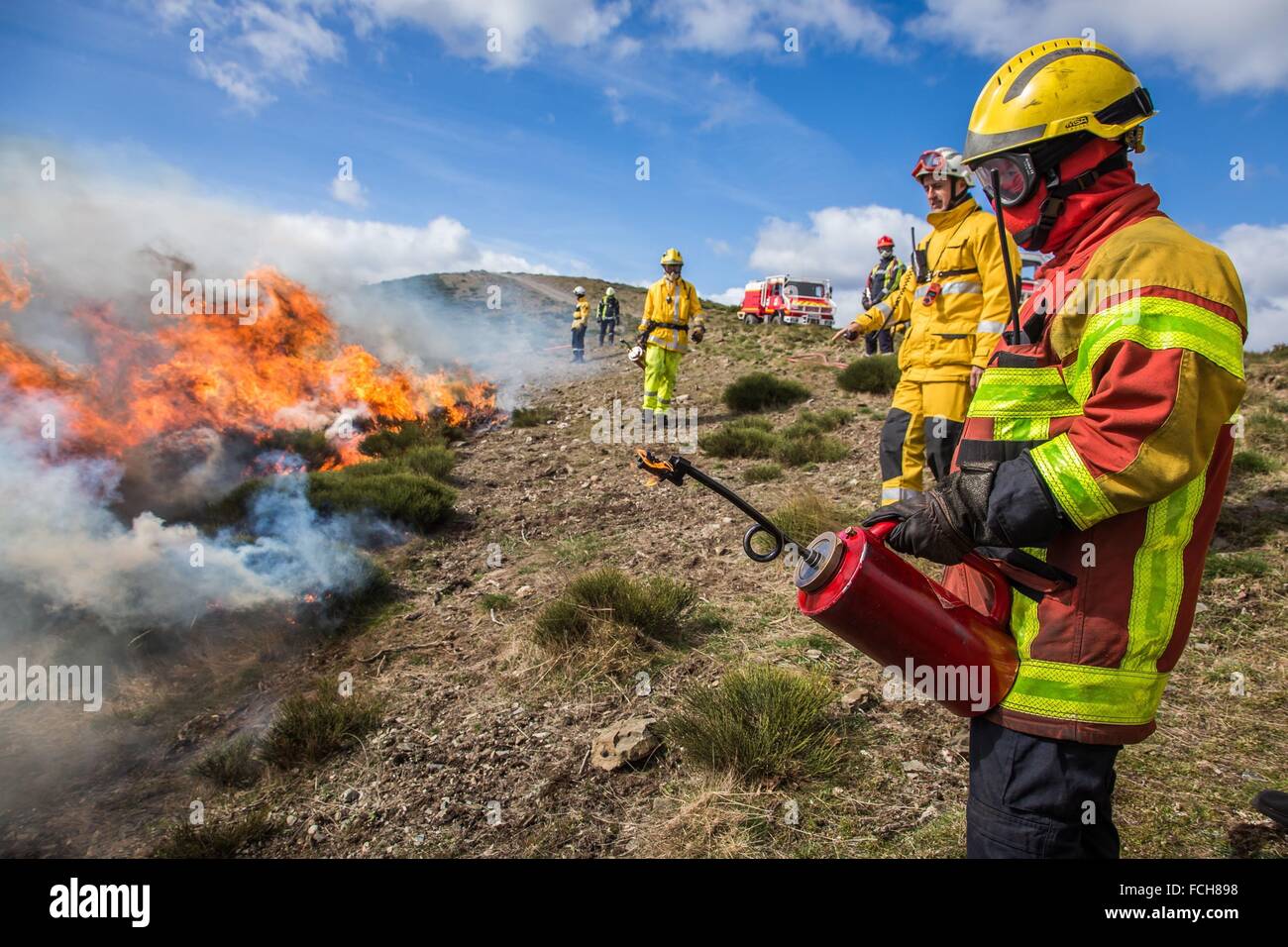 TACTICAL FIRE, FIREFIGHTERS Stock Photo