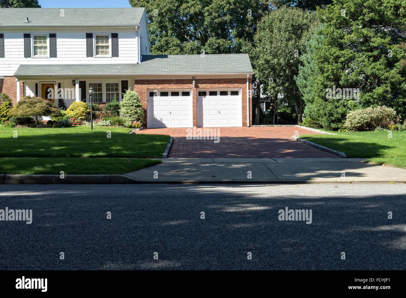 Stately Traditional Suburban Home, Long Island, New York, USA Stock Photo Alamy
