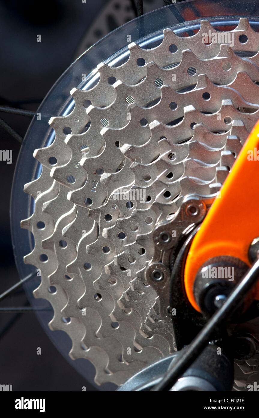 Spoke gears hires stock photography and images Alamy