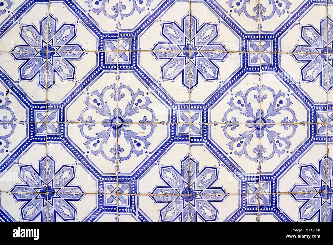 Portuguese blue tiles hires stock photography and images Alamy