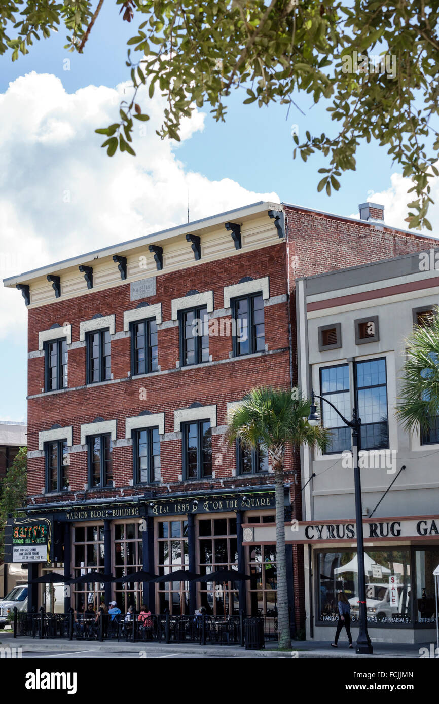 Florida,South,Ocala,downtown,SE Broadway Street,Harry's Sea waterfood Bar &  Grille,restaurant restaurants food dining eating out cafe cafes bistro,al  Stock Photo - Alamy