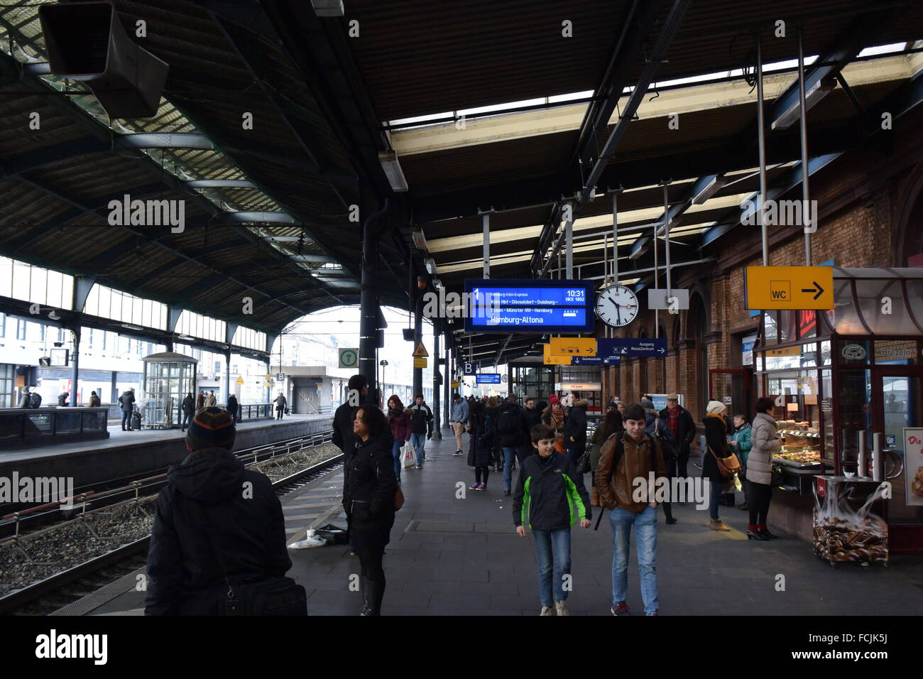 Bonn central station hi-res stock photography and images - Alamy