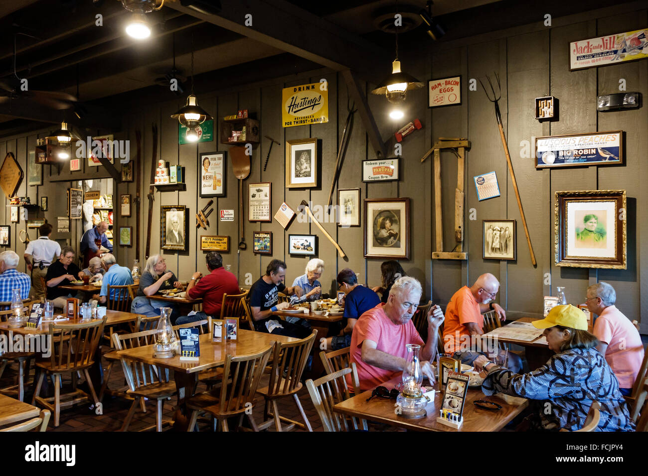 Update more than 135 cracker barrel home decor best seven.edu.vn