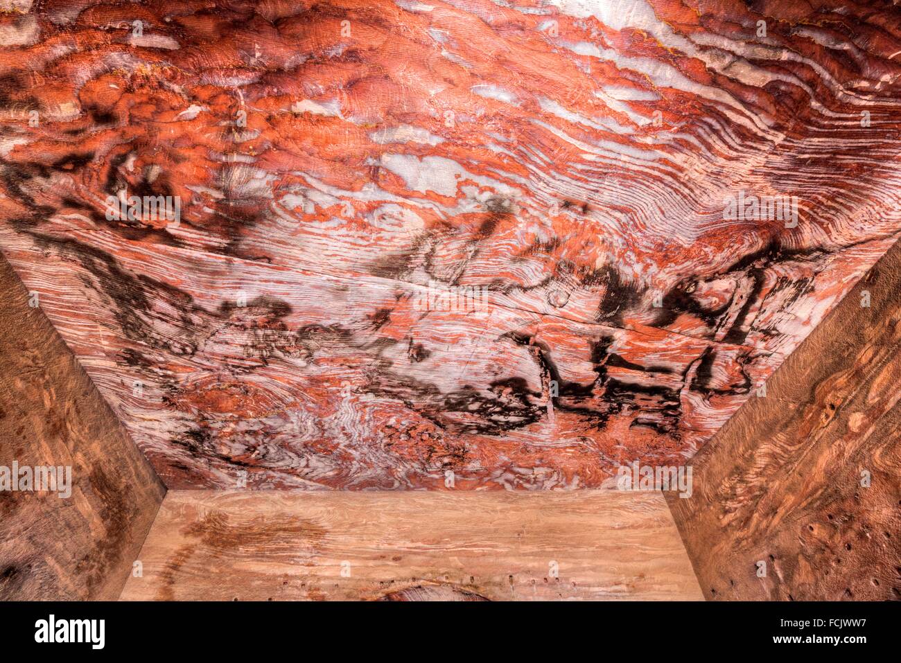 Inside the Urn Tomb, Royal Tombs, Petra, Jordan Stock Photo Alamy