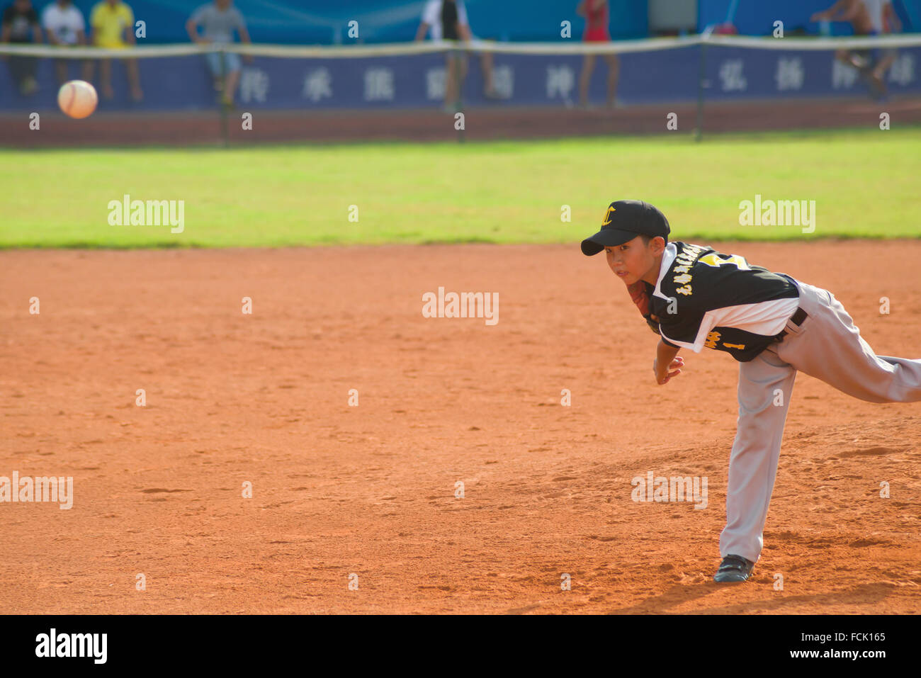 ZHONGSHAN PANDA CUP, ZHONGSHAN, GUANGDONG - August 3:unknown pitcher throwing the ball during a match of 2015 National Baseball Stock Photo