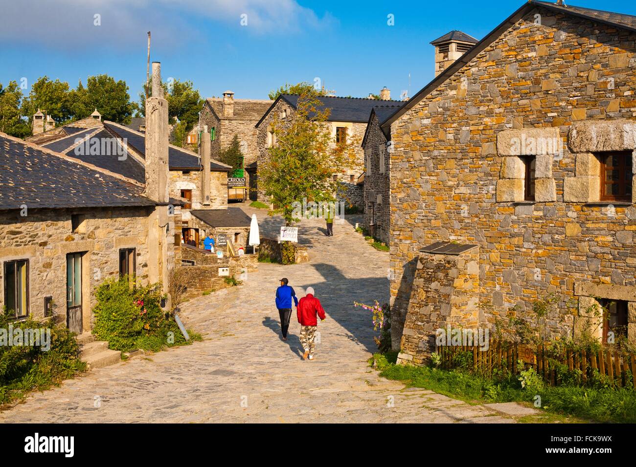 Pilgrims, O´Cebreiro village, El Cebreiro, Saint James Way, Camino de  Santiago, French Way, Lugo province, Galicia, Spain Stock Photo - Alamy
