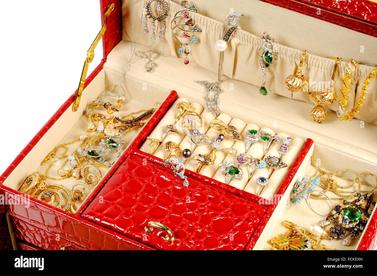 Treasure chest full jewels gold hi-res stock photography and images - Alamy
