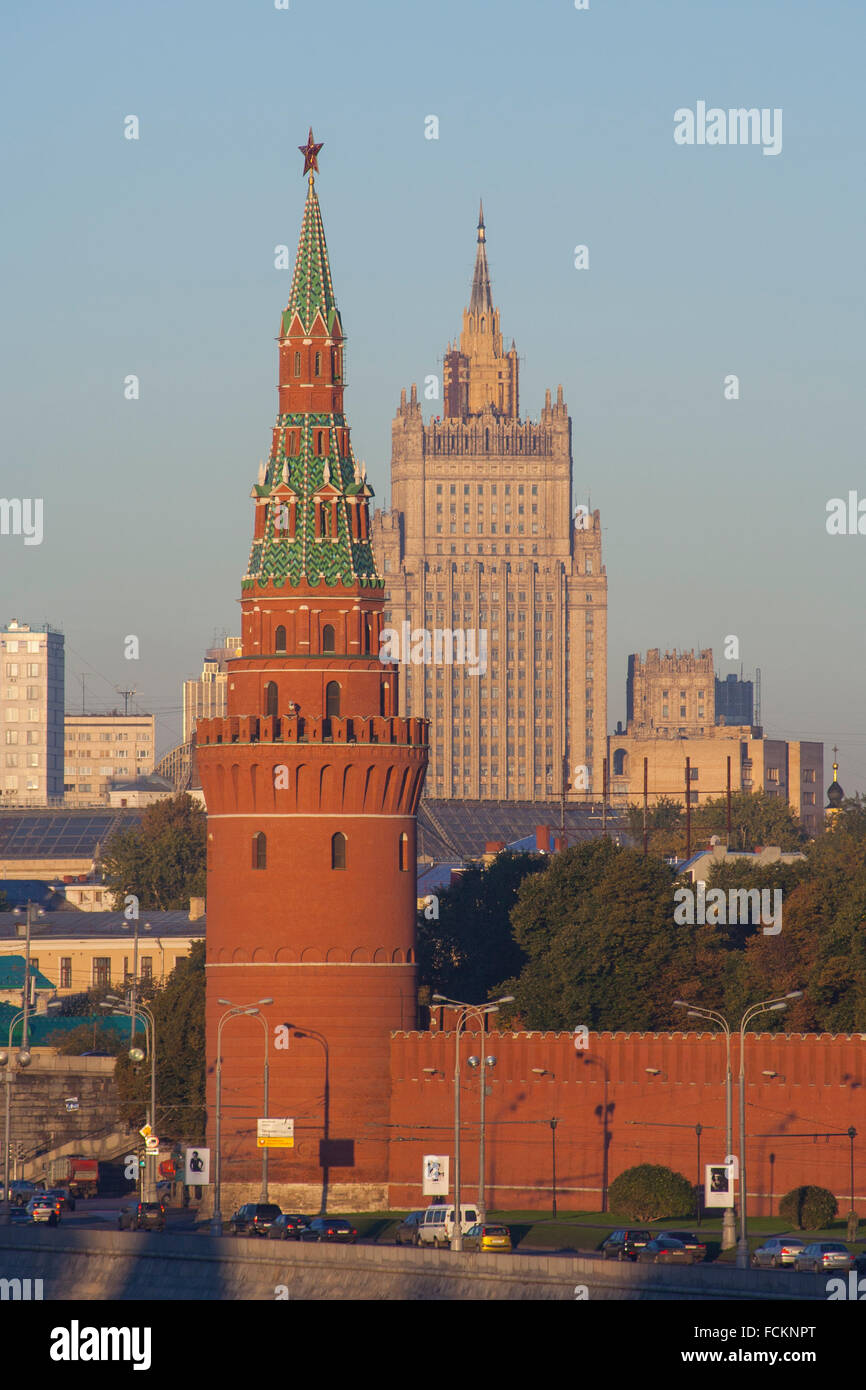 Vodovzvodnaya (water supplying tower), Kremlin wall and the Foreign Ministry, one of Stalin's Seven Sisters, Moscow, Russia Stock Photo