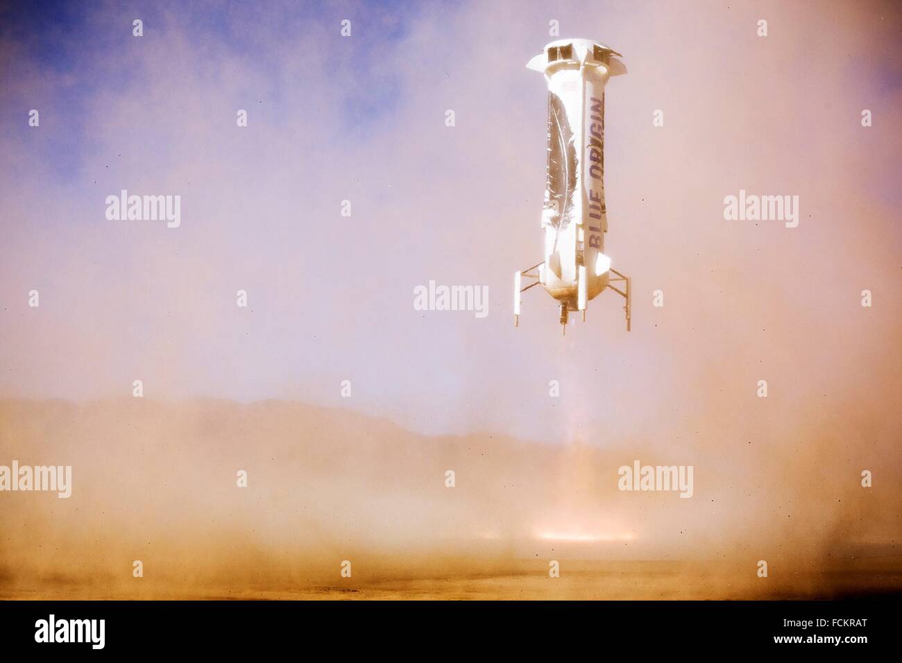 Blue origin rocket hires stock photography and images Alamy