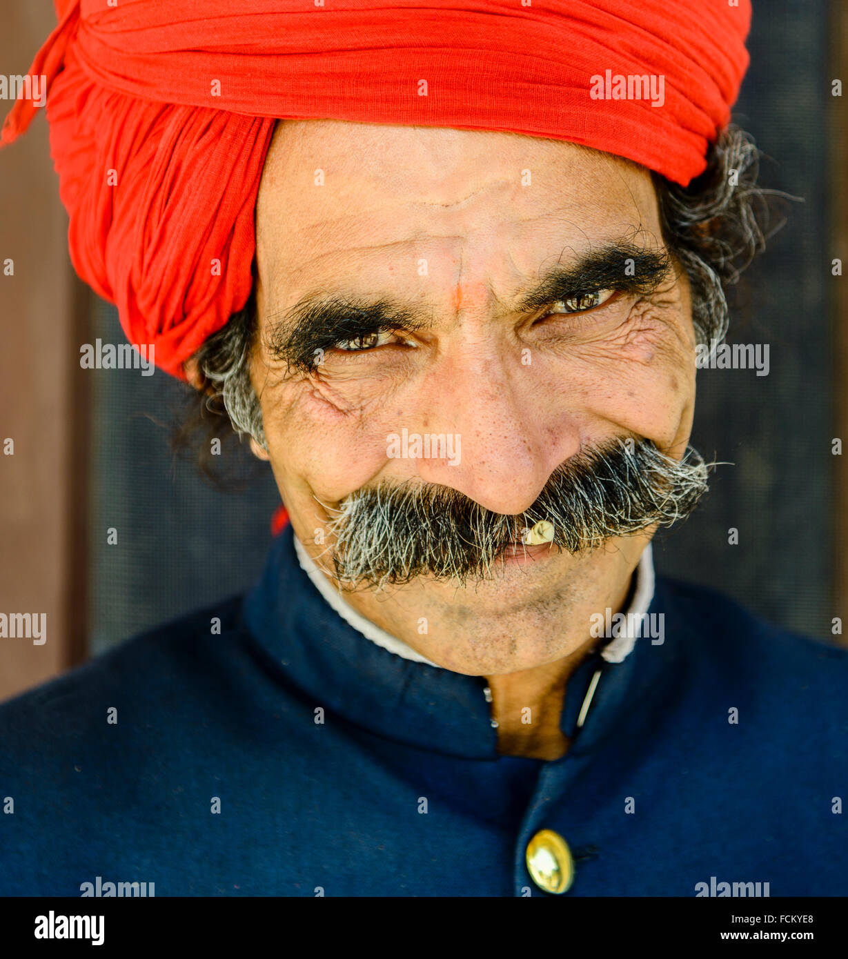 Indian in traditional dress and turban hi-res stock photography and ...
