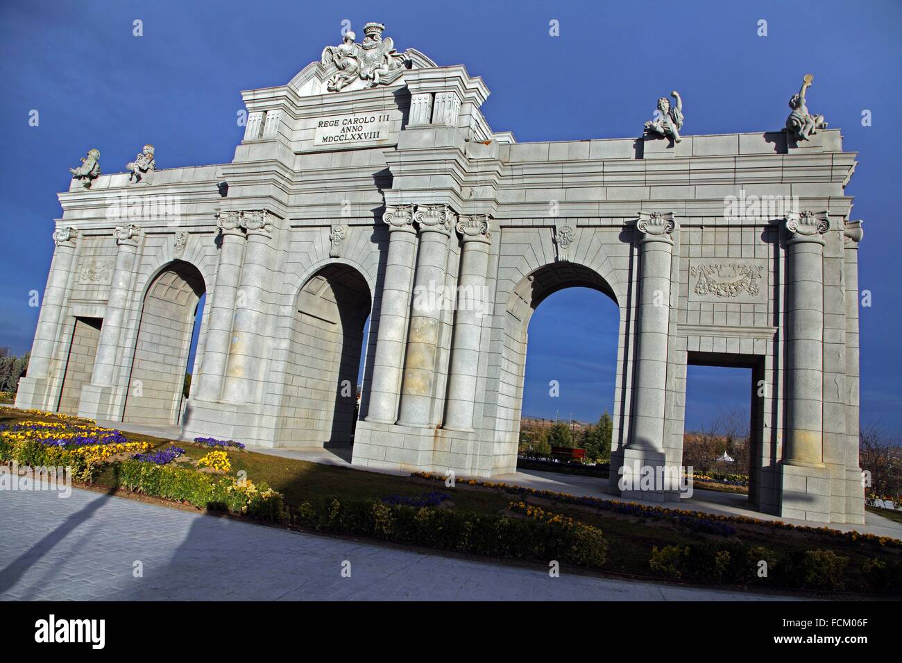 Replica Of Puerta De Alcala In The Europa Park Torrejon De Ardoz Stock Photo Alamy
