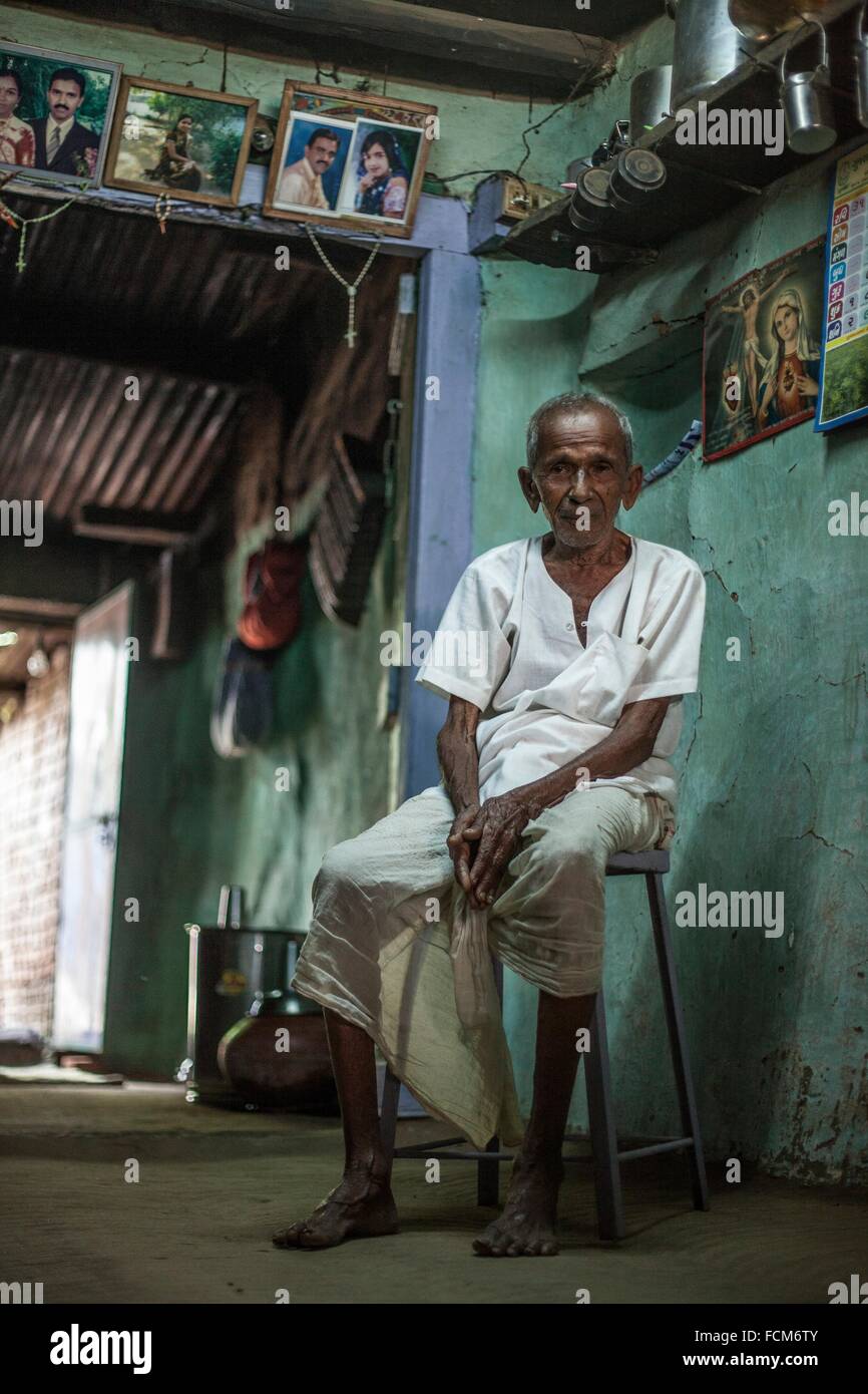 100 Years Old Man High Resolution Stock Photography and Images - Alamy
