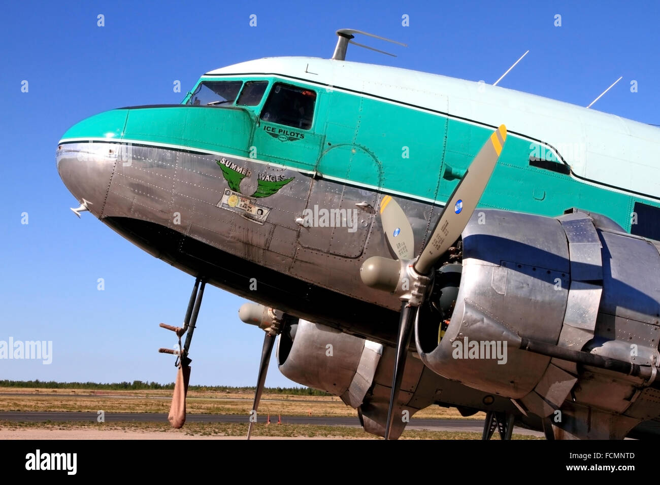 Douglas DC3 of Ice Pilots fame, Buffalo Airways, Yellowknife, NWT, Stock Alamy