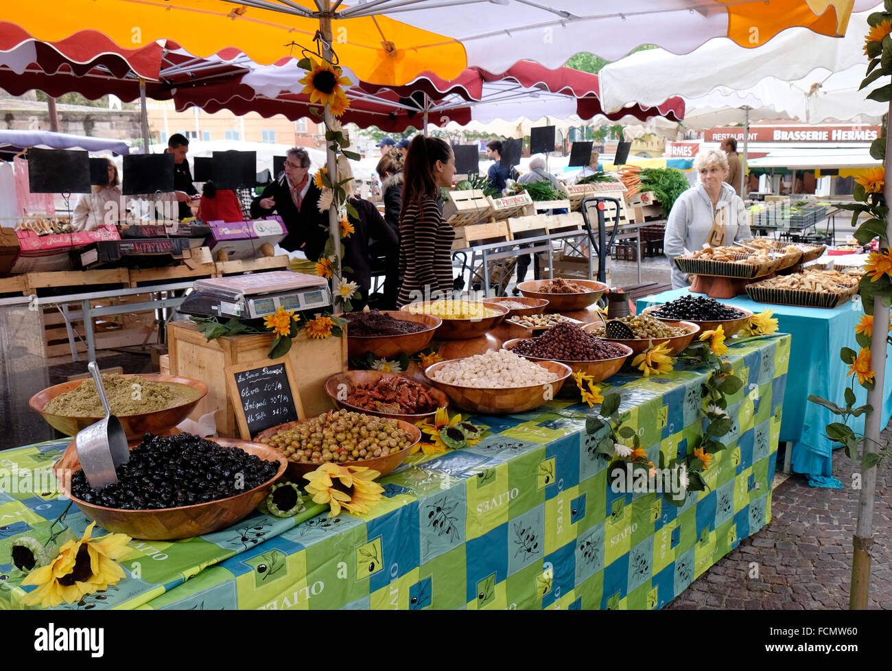 Olive market france hires stock photography and images Alamy
