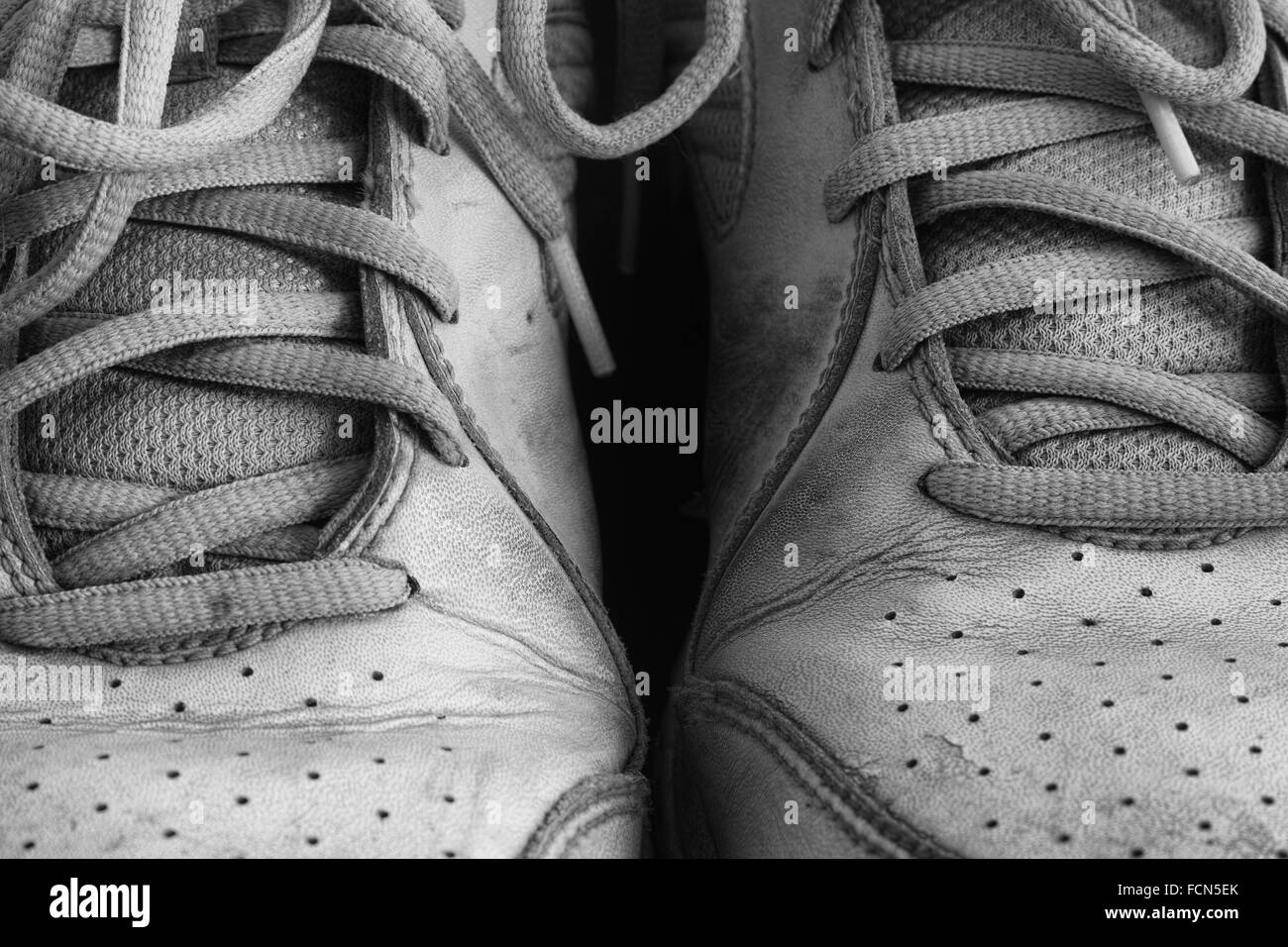 shoe close