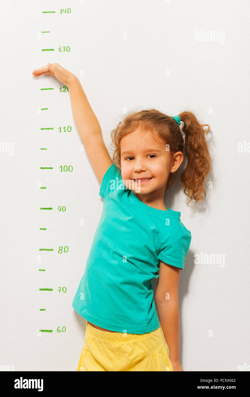 Child height measurement - Stock Image - F002/5315 - Science Photo Library