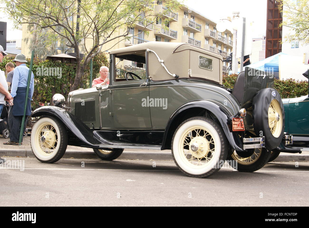 Tucson, Arizona, USA. 23rd Jan, 2016. Antique cars on display in