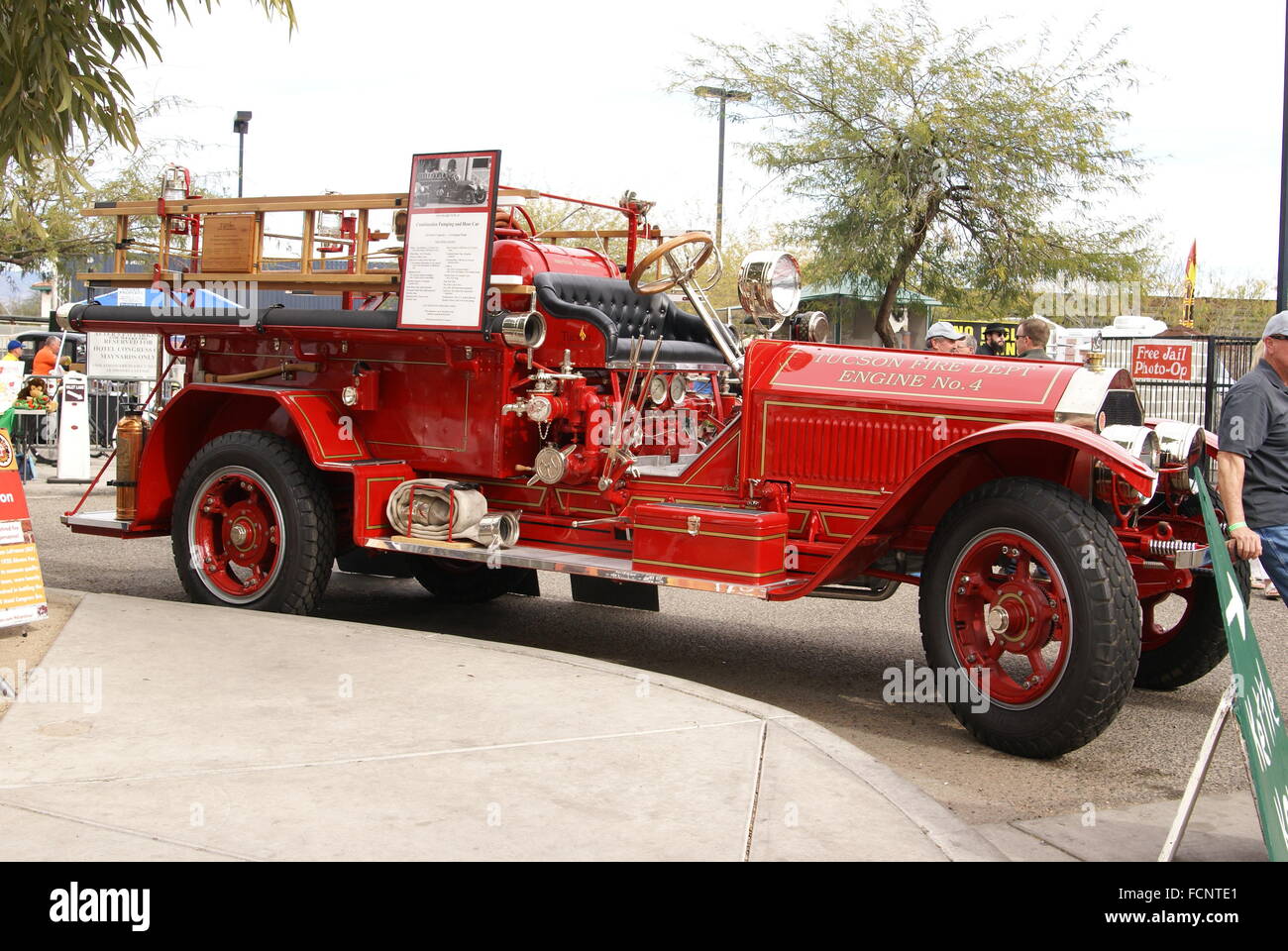 Tucson, Arizona, USA. 23rd Jan, 2016. Antique cars on display in