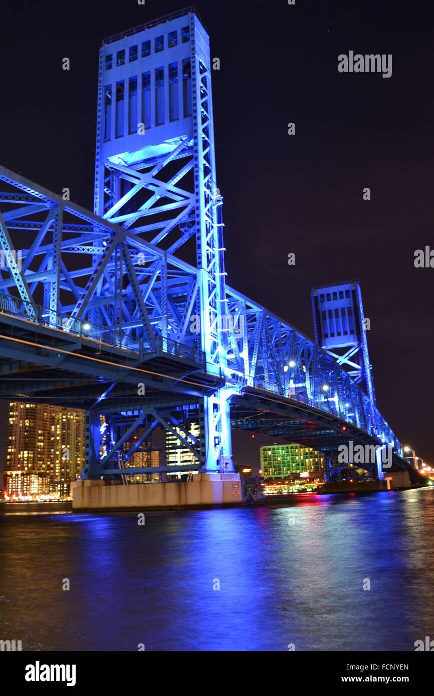 The Main Street Bridge in Jacksonville, Florida, lit blue at night. Stock Photo