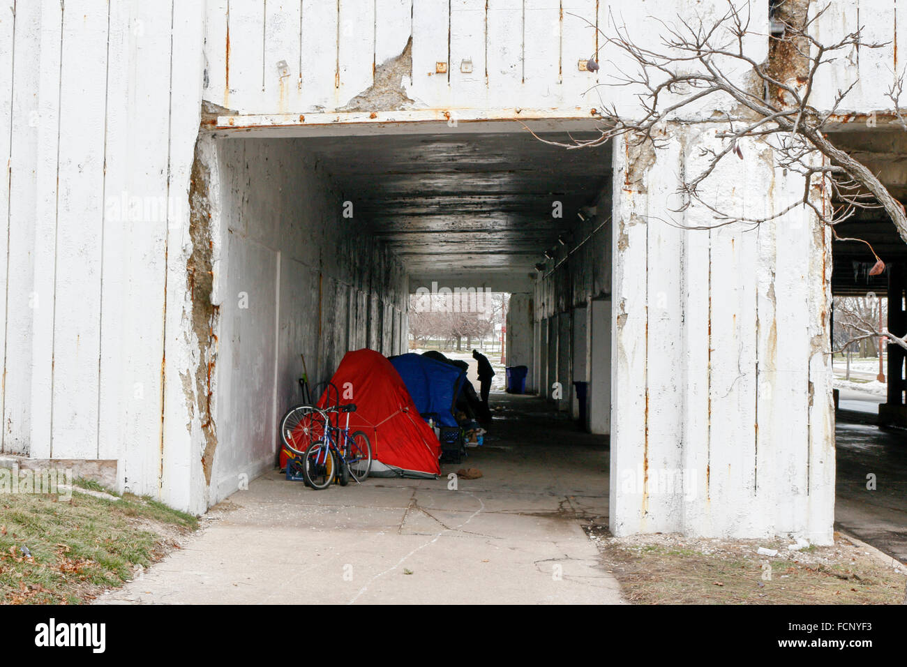 Lawrence Avenue bridge over Lake Shore Drive, Chicago, Illinois