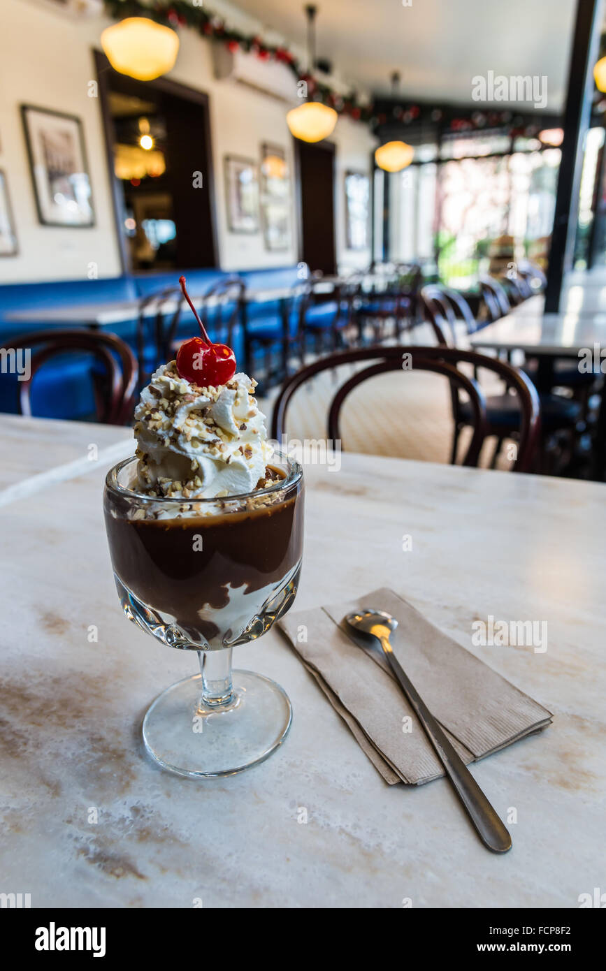 Famous Hot Fudge Sundae ice cream in Ghirardelli Square Stock Photo Alamy