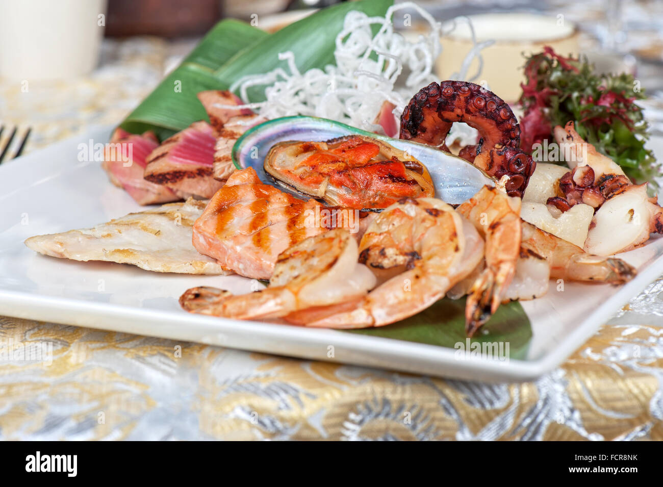 seafood mix dish Stock Photo Alamy